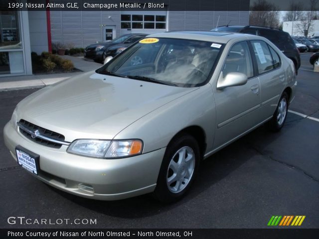 1999 Nissan Altima GLE in Champagne Metallic