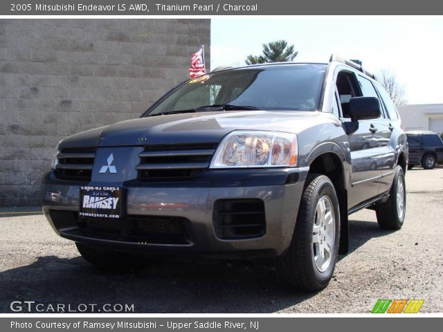 2005 Mitsubishi Endeavor LS AWD in Titanium Pearl