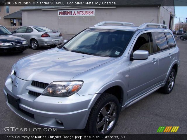 2006 Mitsubishi Outlander SE 4WD in Cool Silver Metallic