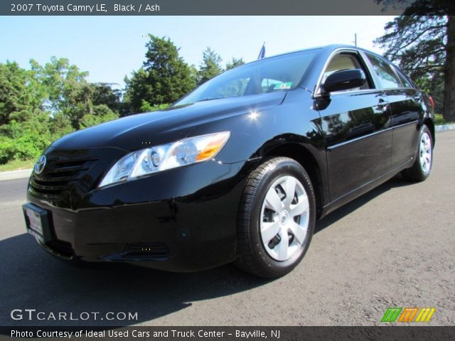 2007 Toyota Camry LE in Black