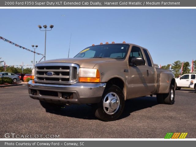 2000 Ford F350 Super Duty XLT Extended Cab Dually in Harvest Gold Metallic