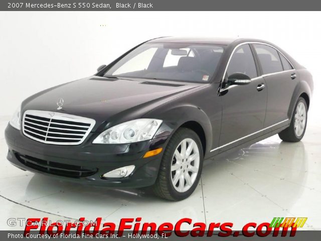 2007 Mercedes-Benz S 550 Sedan in Black
