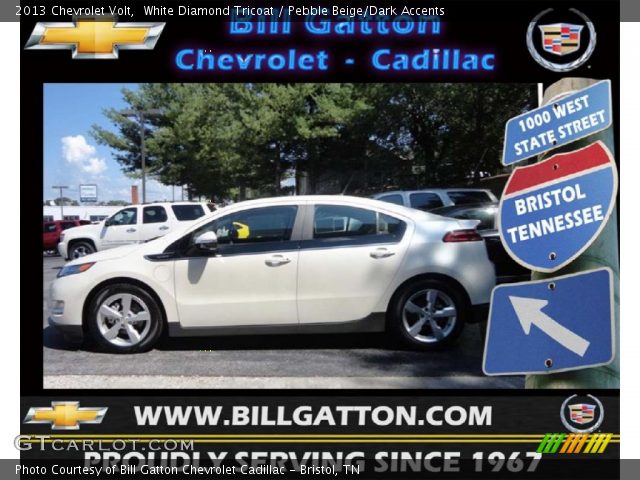 2013 Chevrolet Volt  in White Diamond Tricoat