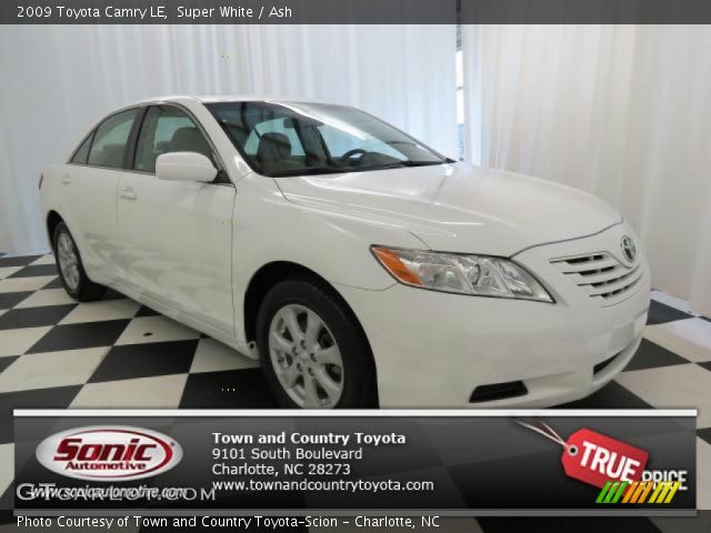 2009 Toyota Camry LE in Super White