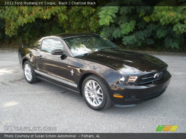 2012 Ford Mustang V6 Coupe in Black