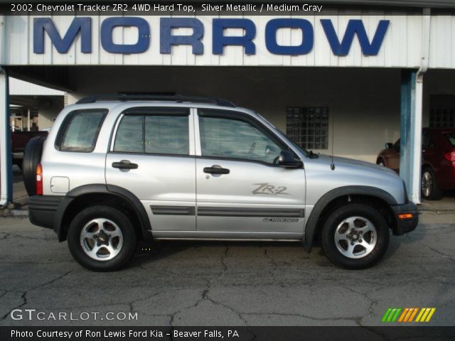 2002 Chevrolet Tracker ZR2 4WD Hard Top in Silver Metallic