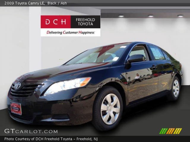 2009 Toyota Camry LE in Black