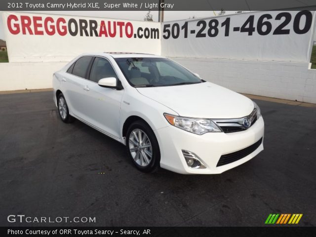 2012 Toyota Camry Hybrid XLE in Super White
