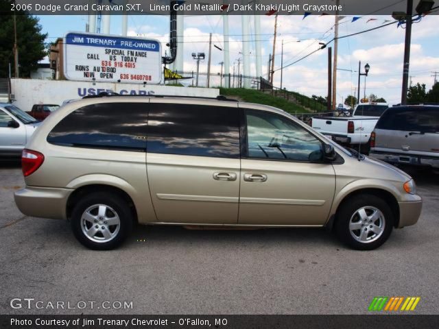 2006 Dodge Grand Caravan SXT in Linen Gold Metallic