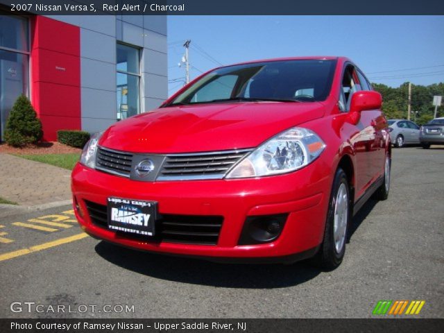 2007 Nissan Versa S in Red Alert