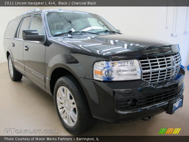 2011 Lincoln Navigator L 4x4 in Black