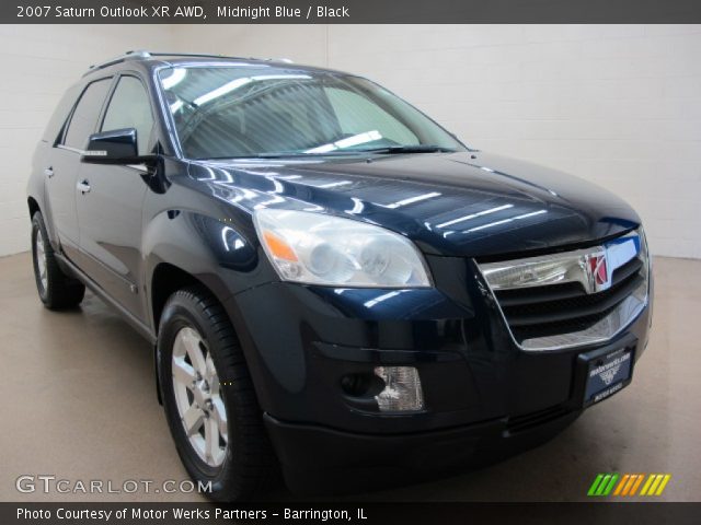 2007 Saturn Outlook XR AWD in Midnight Blue