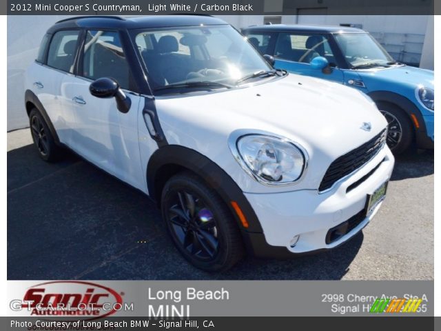 2012 Mini Cooper S Countryman in Light White