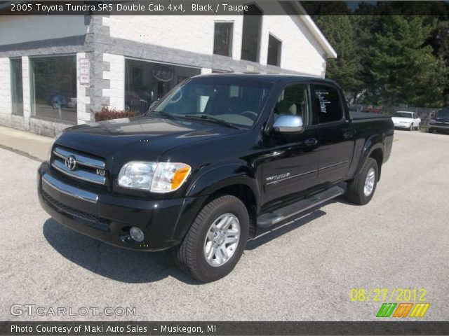 2005 Toyota Tundra SR5 Double Cab 4x4 in Black