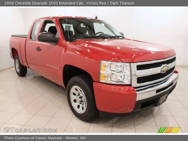 2009 Chevrolet Silverado 1500 Extended Cab in Victory Red