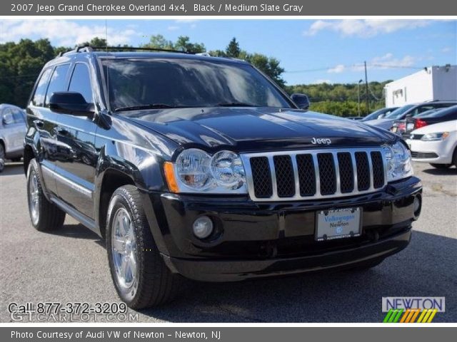 2007 Jeep Grand Cherokee Overland 4x4 in Black
