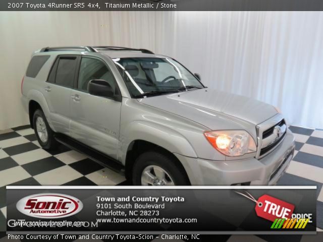2007 Toyota 4Runner SR5 4x4 in Titanium Metallic