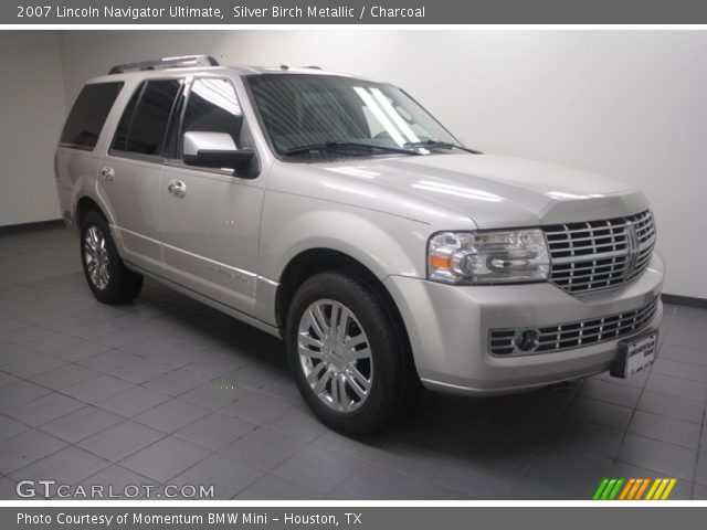 2007 Lincoln Navigator Ultimate in Silver Birch Metallic