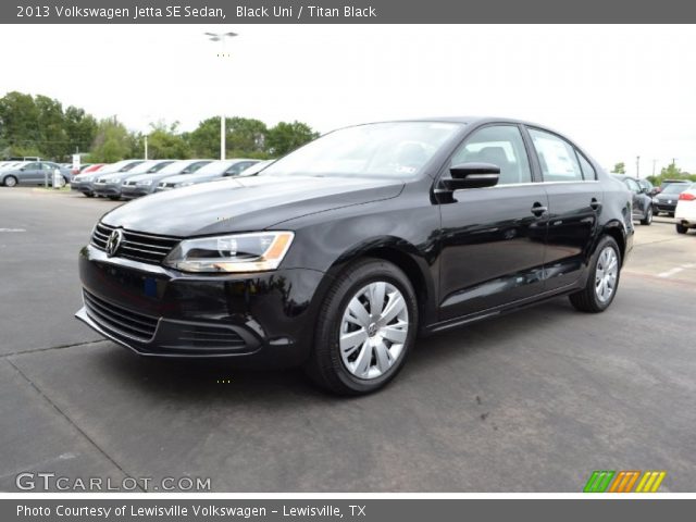 2013 Volkswagen Jetta SE Sedan in Black Uni