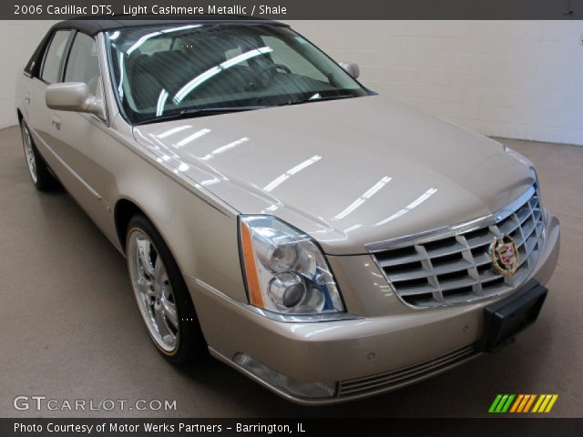 2006 Cadillac DTS  in Light Cashmere Metallic