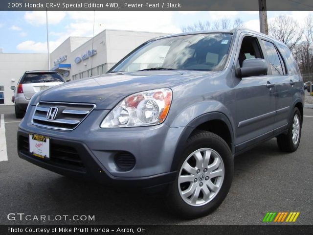 2005 Honda CR-V Special Edition 4WD in Pewter Pearl