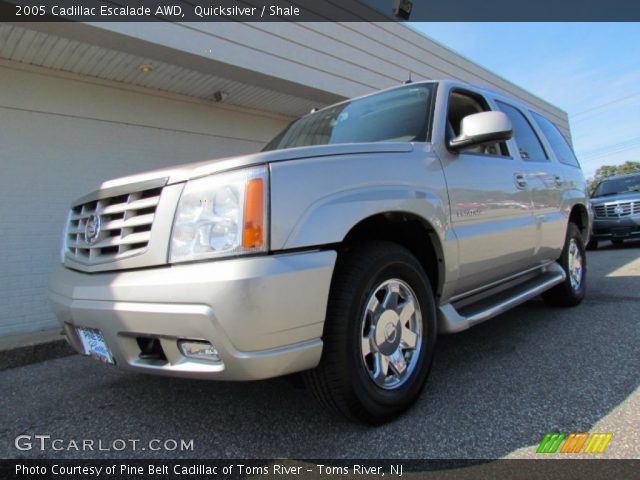 2005 Cadillac Escalade AWD in Quicksilver