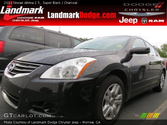 2011 Nissan Altima 2.5 in Super Black