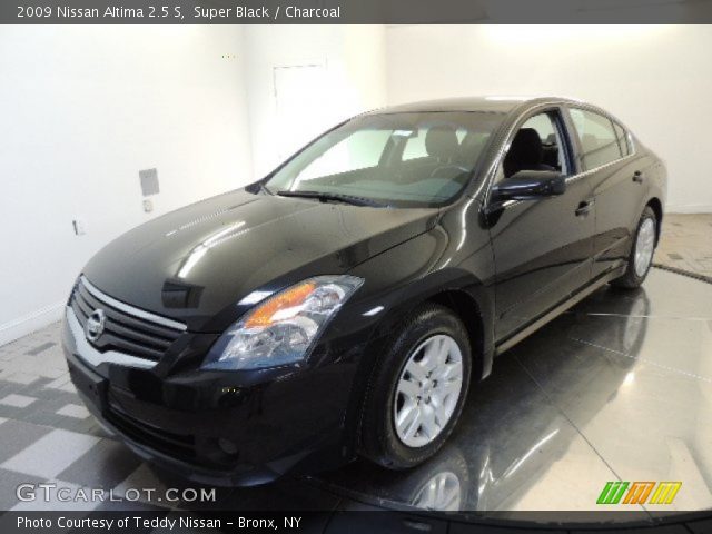 2009 Nissan Altima 2.5 S in Super Black