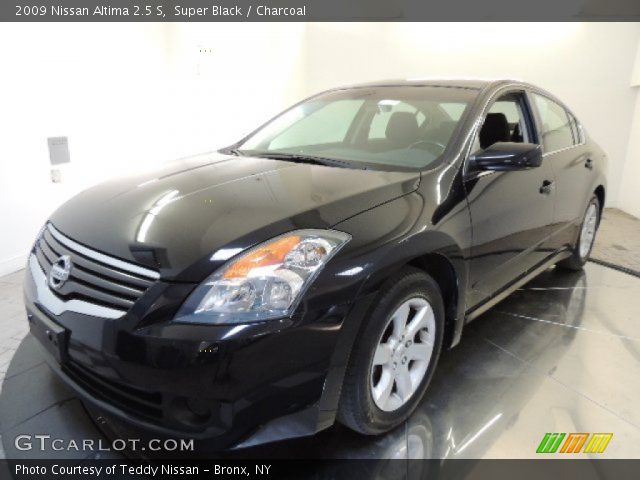2009 Nissan Altima 2.5 S in Super Black