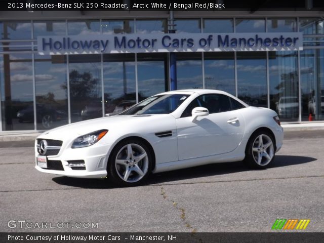 2013 Mercedes-Benz SLK 250 Roadster in Arctic White
