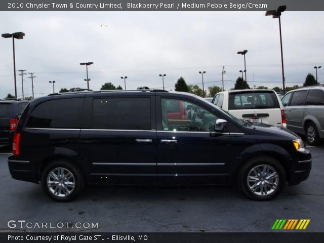 2010 Chrysler Town & Country Limited in Blackberry Pearl