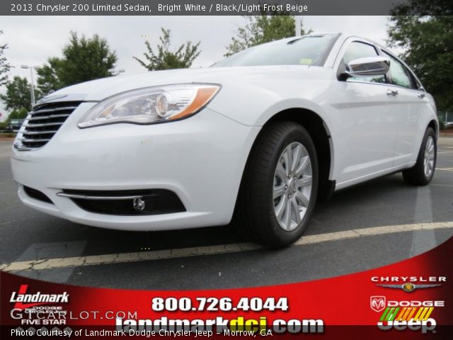 2013 Chrysler 200 Limited Sedan in Bright White