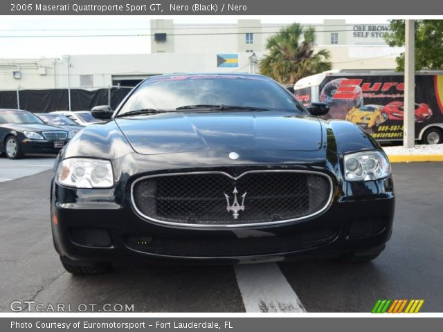 2006 Maserati Quattroporte Sport GT in Nero (Black)