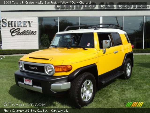 2008 Toyota FJ Cruiser 4WD in Sun Fusion Yellow