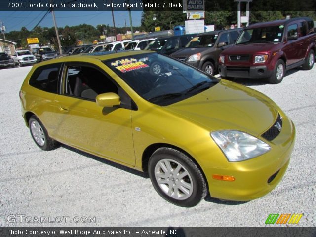 2002 Honda Civic Si Hatchback in Yellow Pearl Metallic