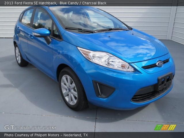 2013 Ford Fiesta SE Hatchback in Blue Candy