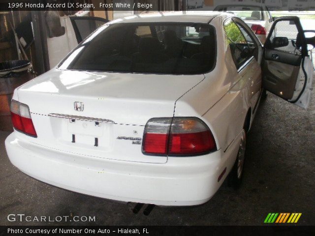 1996 Honda Accord LX Sedan in Frost White