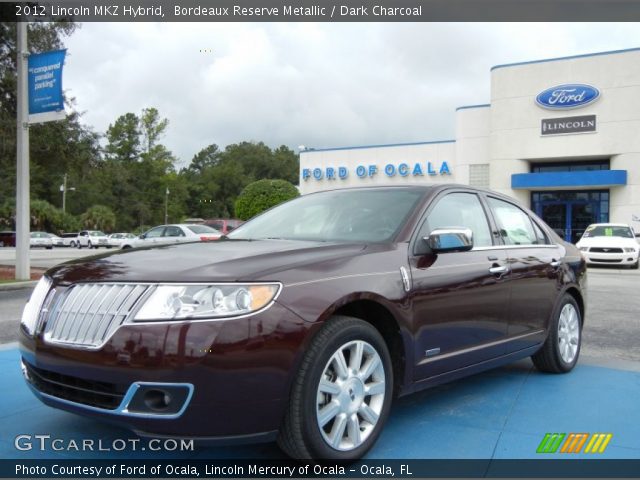 2012 Lincoln MKZ Hybrid in Bordeaux Reserve Metallic