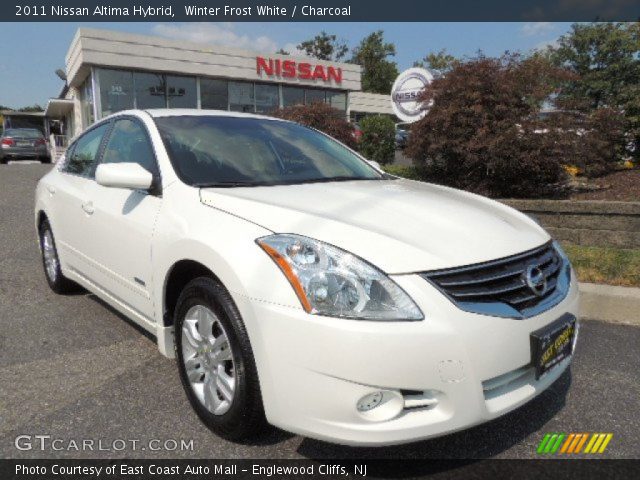 2011 Nissan Altima Hybrid in Winter Frost White