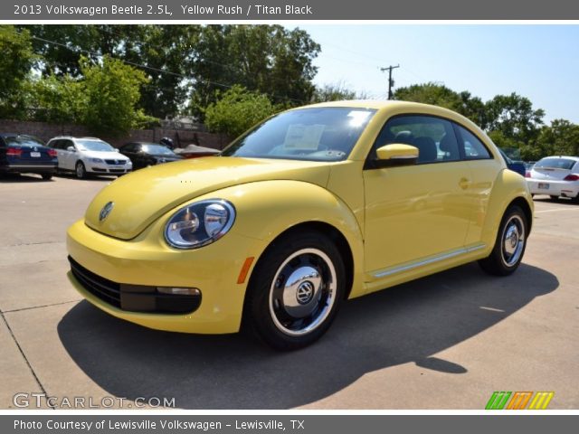 2013 Volkswagen Beetle 2.5L in Yellow Rush