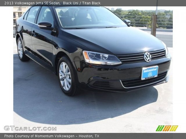 2013 Volkswagen Jetta SE Sedan in Black Uni