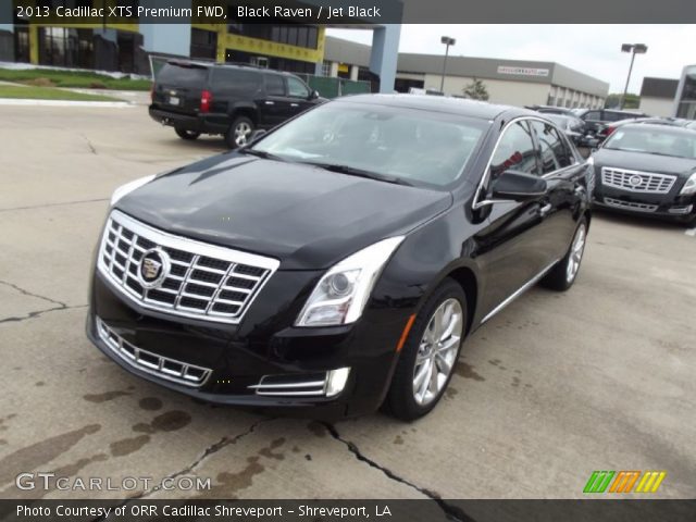 2013 Cadillac XTS Premium FWD in Black Raven