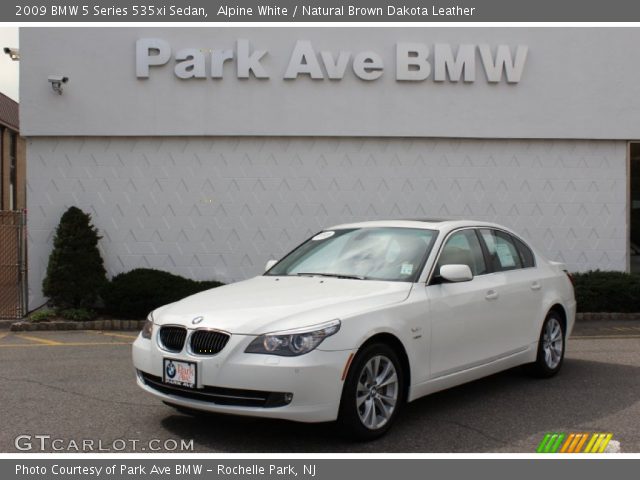 2009 BMW 5 Series 535xi Sedan in Alpine White