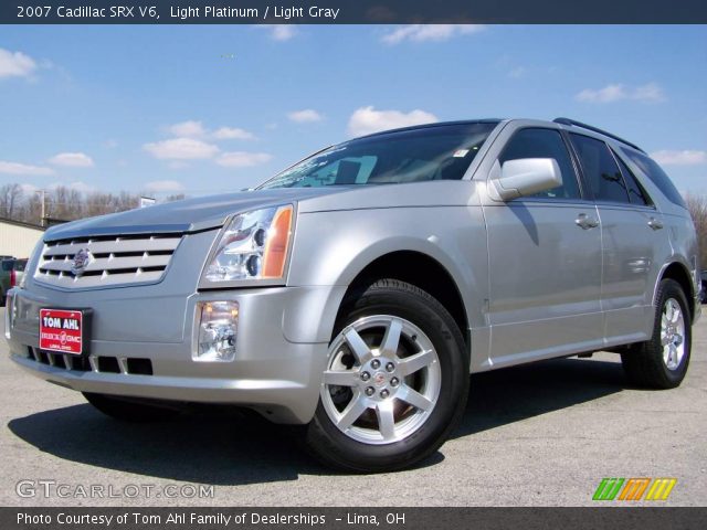 2007 Cadillac SRX V6 in Light Platinum