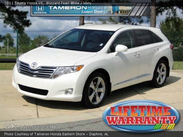 2011 Toyota Venza V6 in Blizzard Pearl White