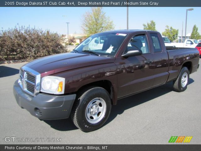 2005 Dodge Dakota ST Club Cab 4x4 in Deep Molten Red Pearl