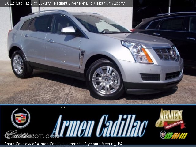 2012 Cadillac SRX Luxury in Radiant Silver Metallic