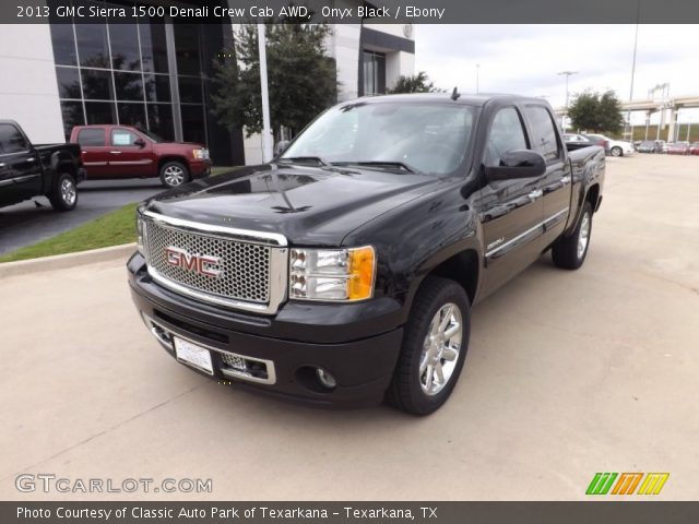 2013 GMC Sierra 1500 Denali Crew Cab AWD in Onyx Black