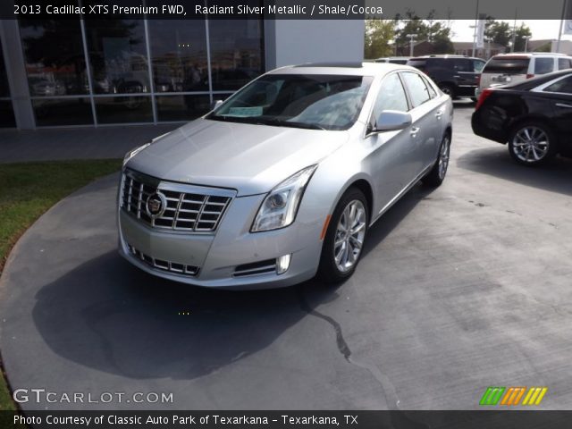 2013 Cadillac XTS Premium FWD in Radiant Silver Metallic