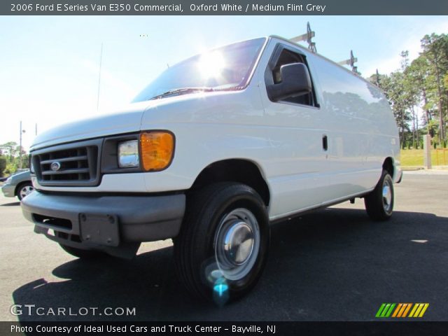 2006 Ford E Series Van E350 Commercial in Oxford White